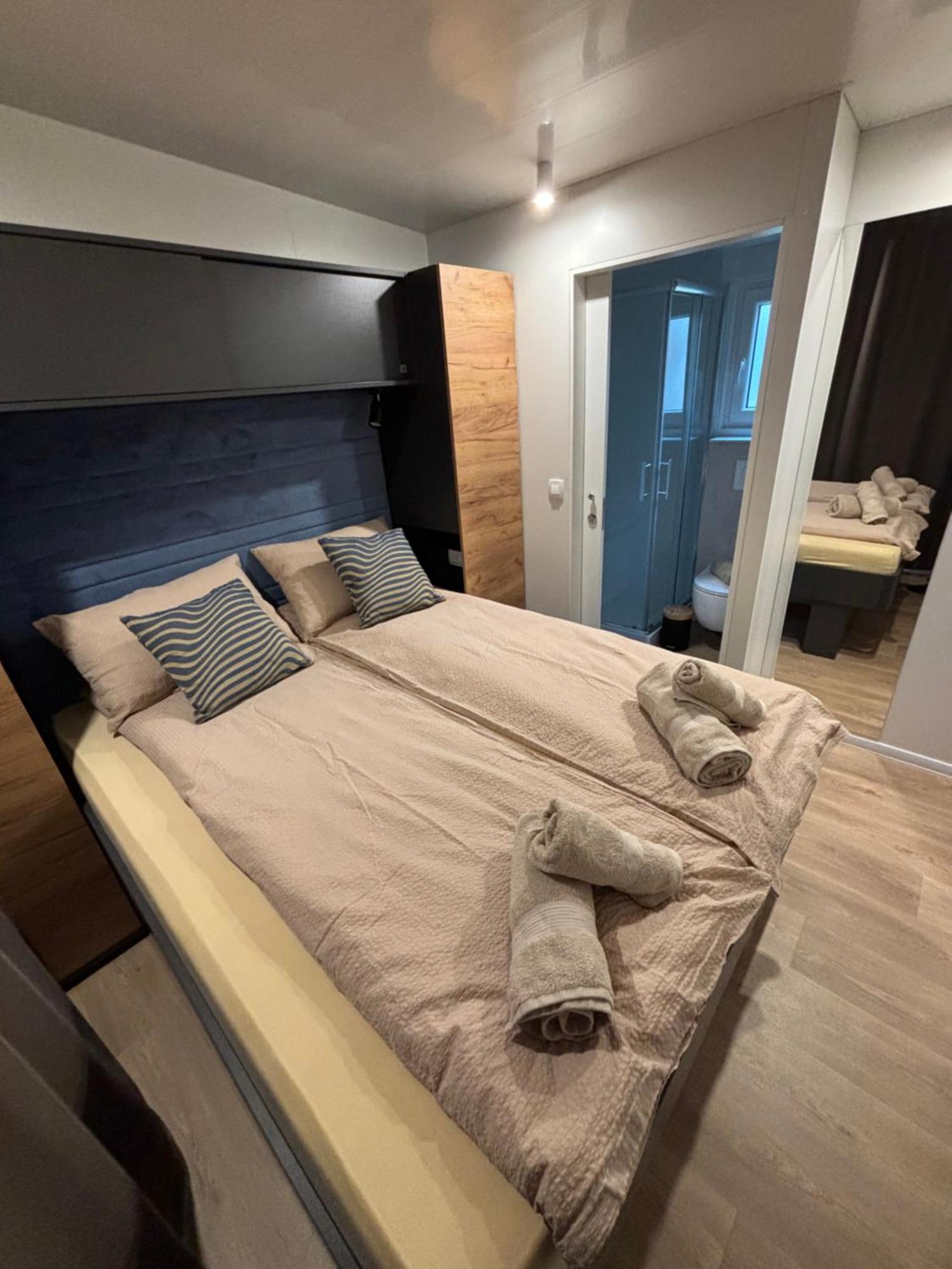 Mobile Home Luna Selce Esterno foto