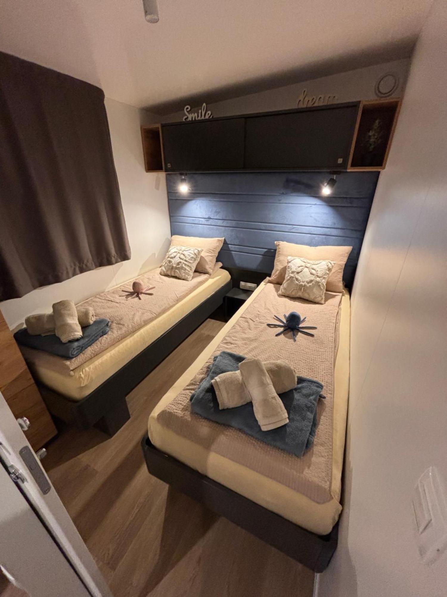 Mobile Home Luna Selce Esterno foto